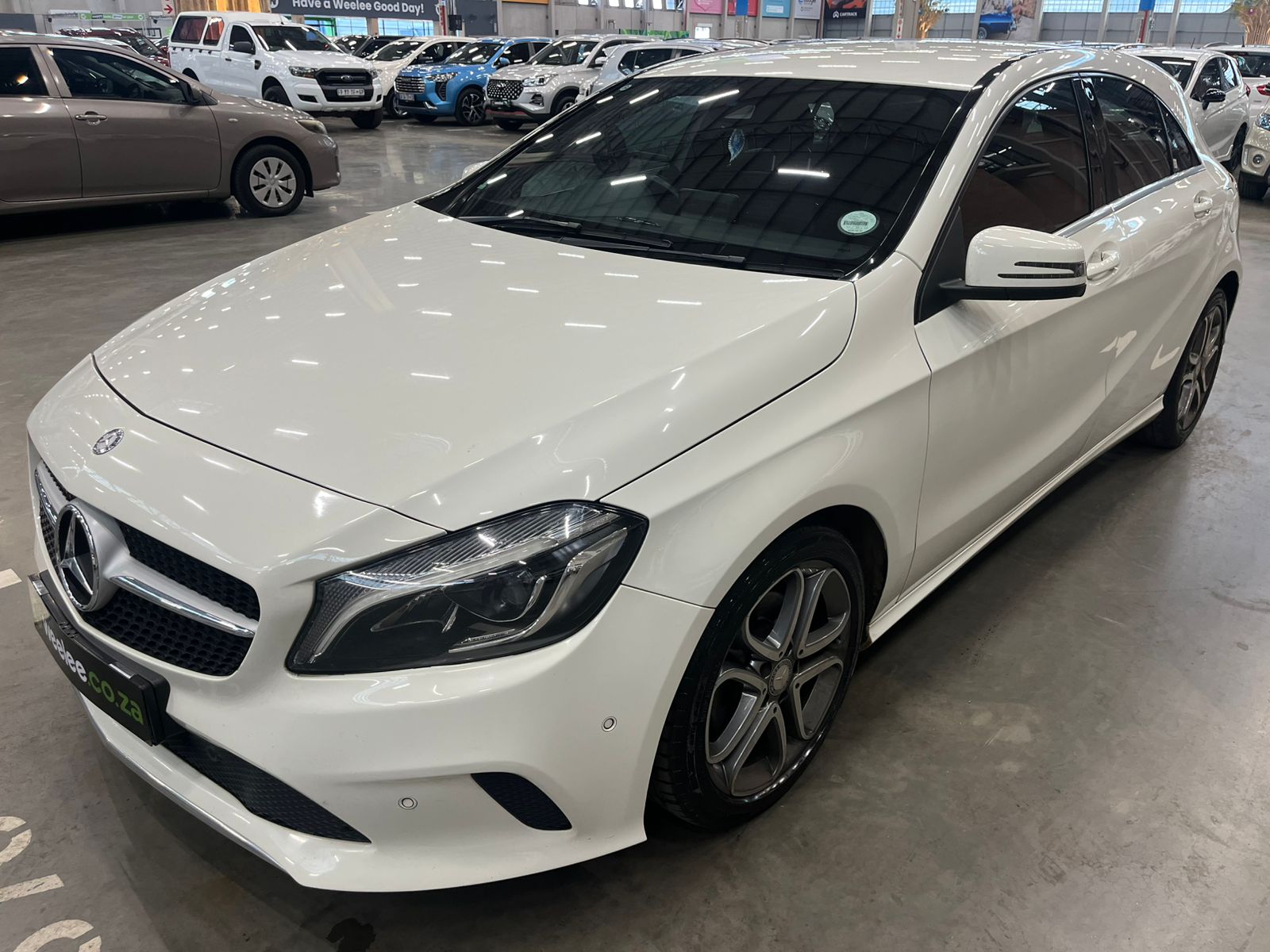 MERCEDES-BENZ A CLASS A 220d URBAN A/T